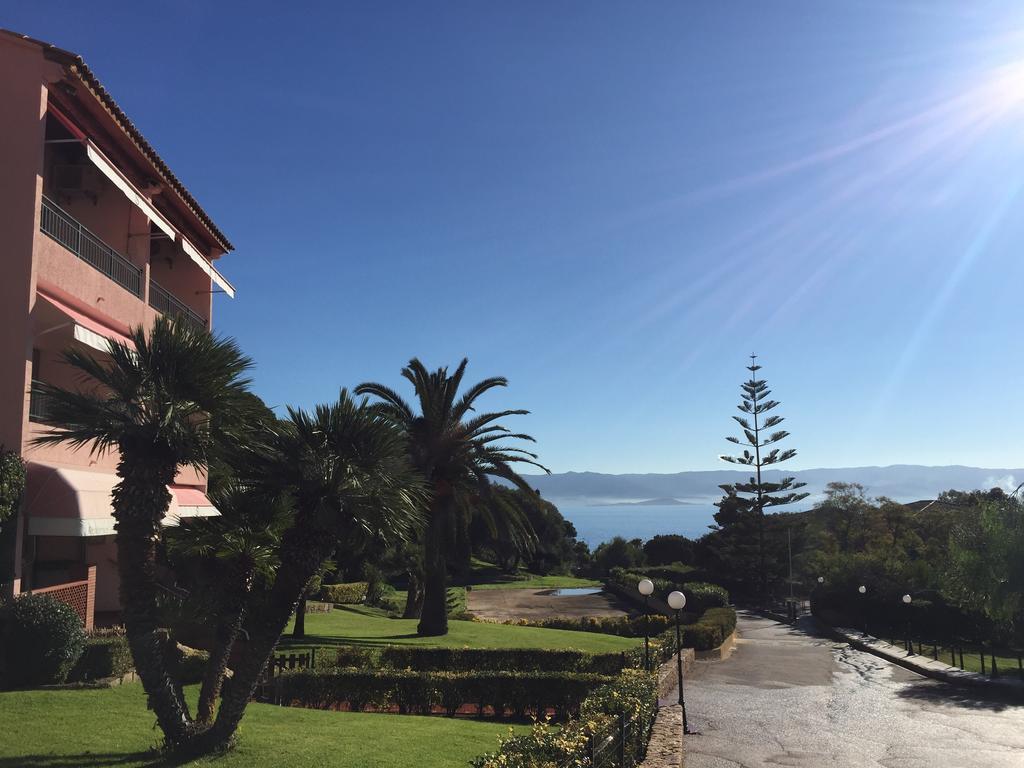 Residence Hoteliere Scudo Ajaccio  Luaran gambar